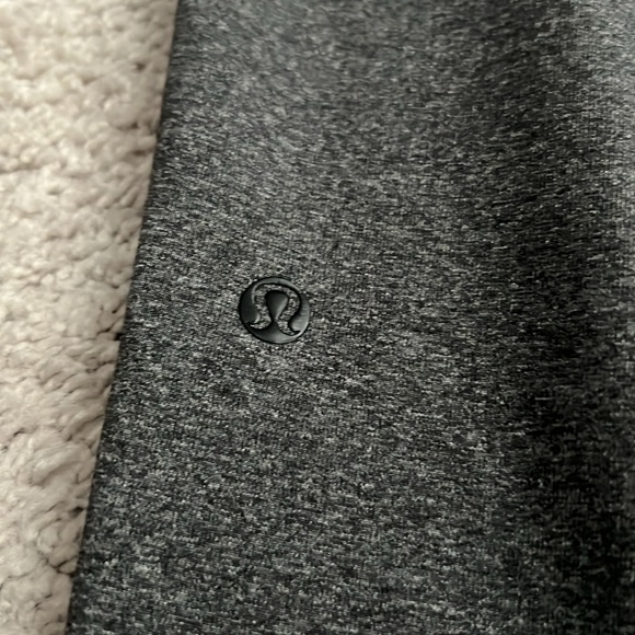 Lululemon Kung-Fu Sweatpants. Mens Lrg, flawless condition, gray - Picture 8 of 9